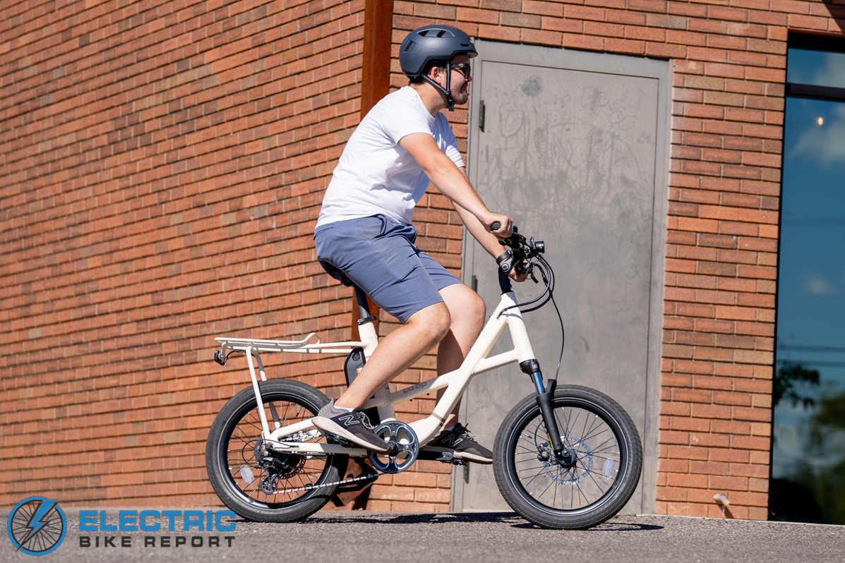 Co-ops Cycles Generation e1  handling speed while turning